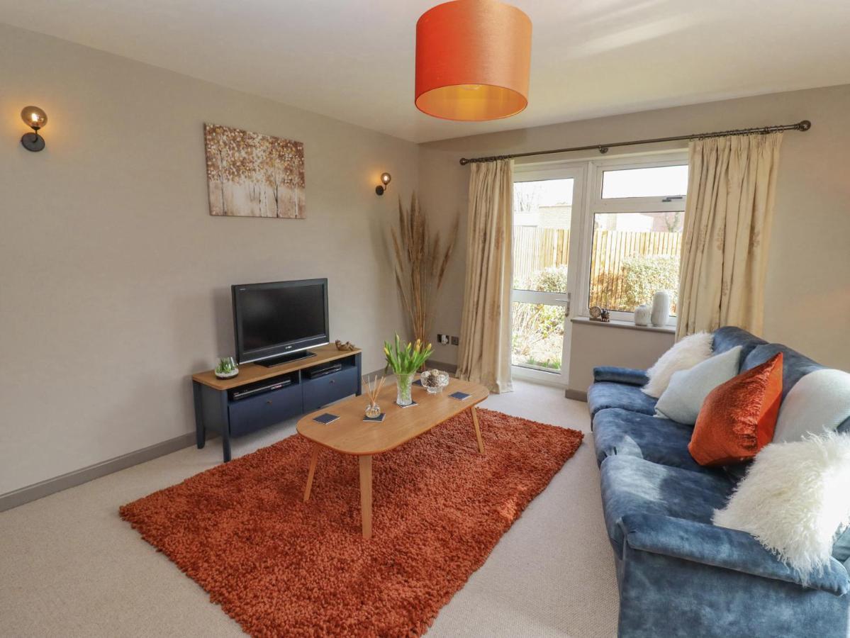 Robellen Corner Villa Banbury Bagian luar foto