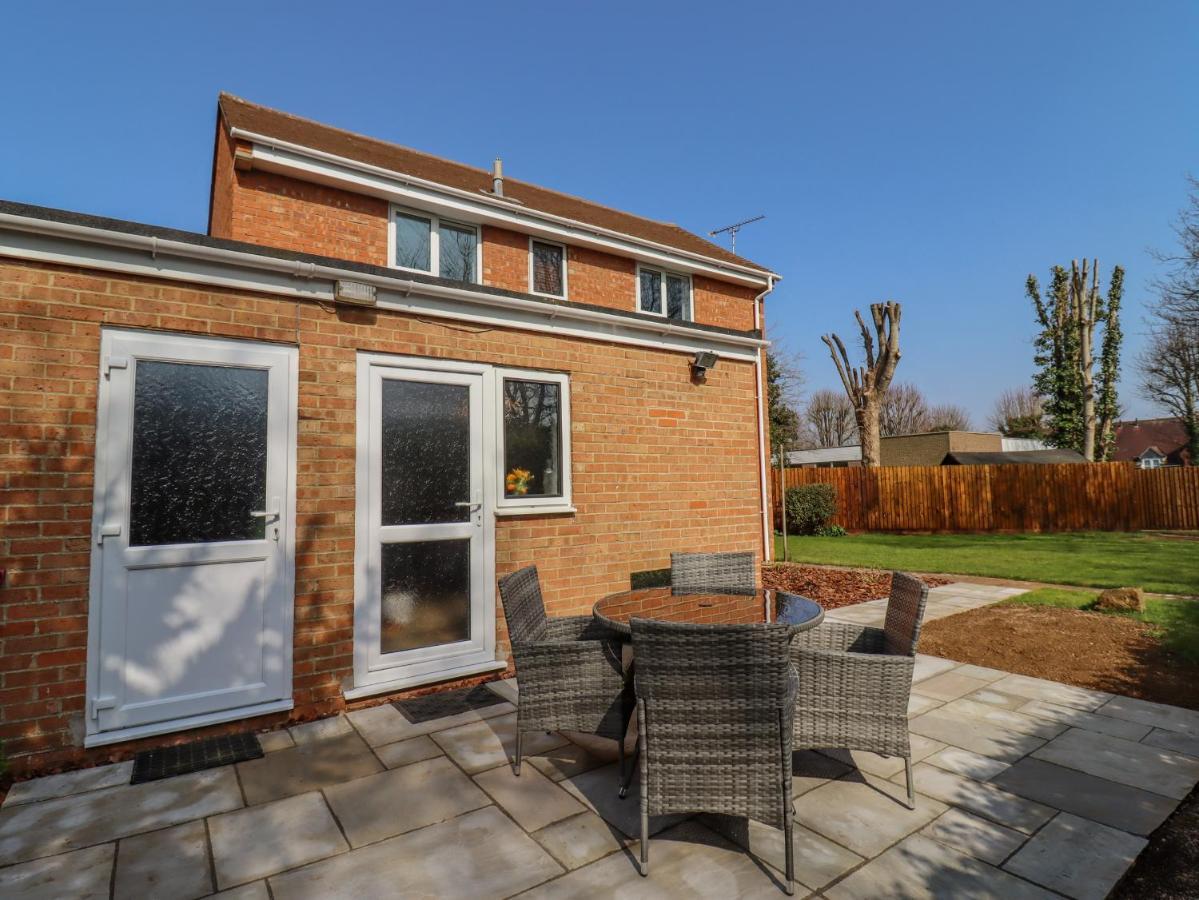 Robellen Corner Villa Banbury Bagian luar foto